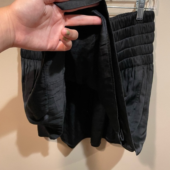 Aritzia Wilfred Super High Waist Black Flowy Skirt - Picture 4 of 10